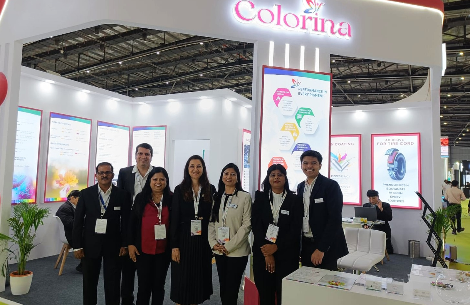 Colorina industry exhibition group photo.